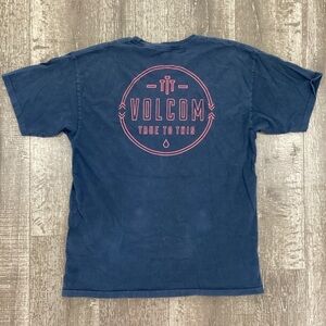 Volcom men’s graphic tee shirt